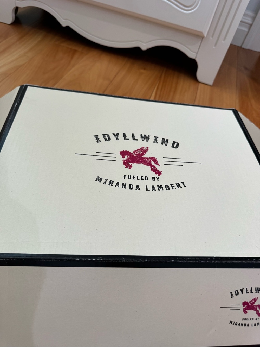 Idyllwind Cream Storage Box with Burgundy Pegasus Logo